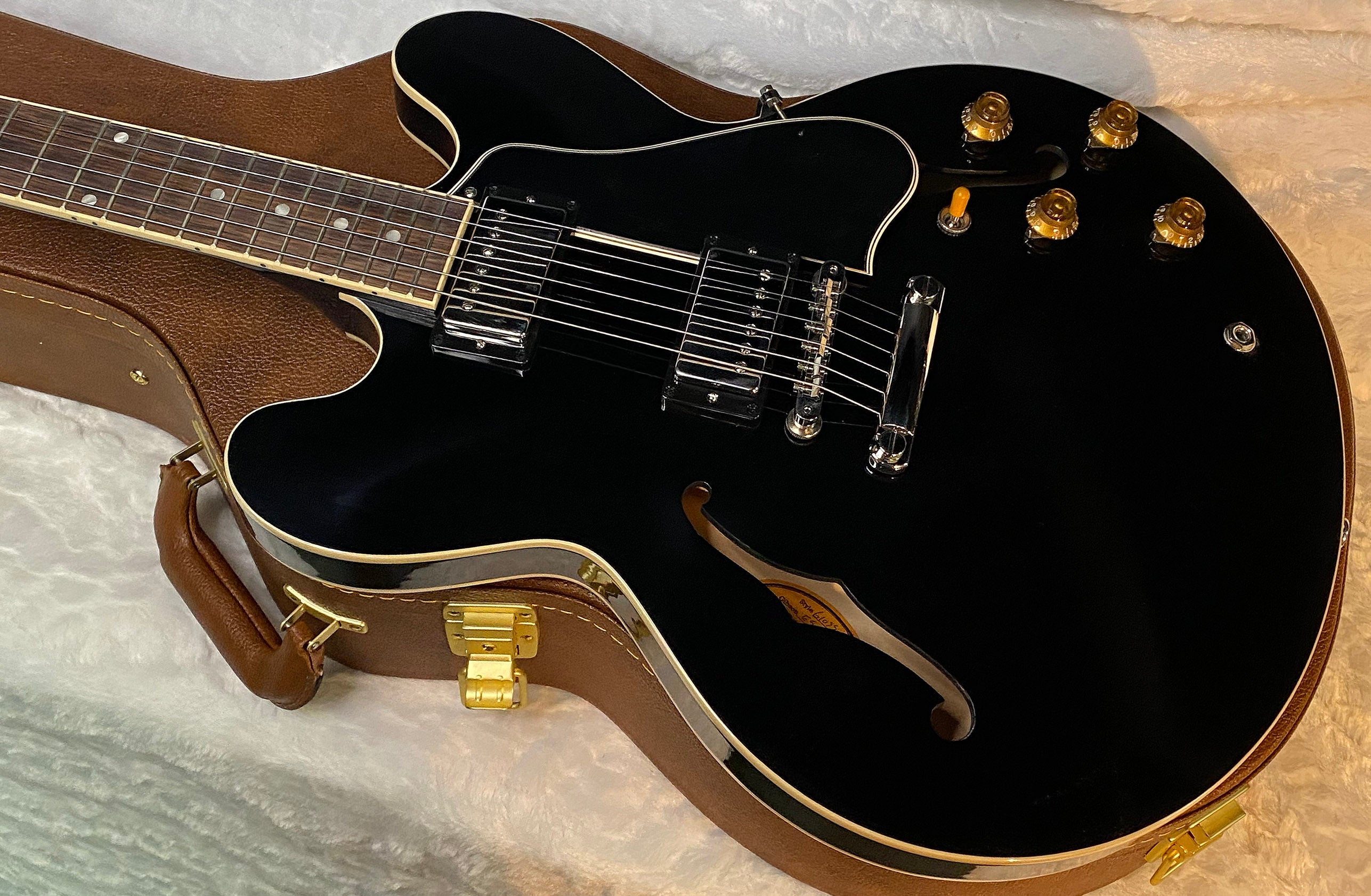 NEW ! Gibson ES-335 50s Semi-Hollowbody Electric Guitar - Ebony - Authorized Dealer - 8 lbs - G07034