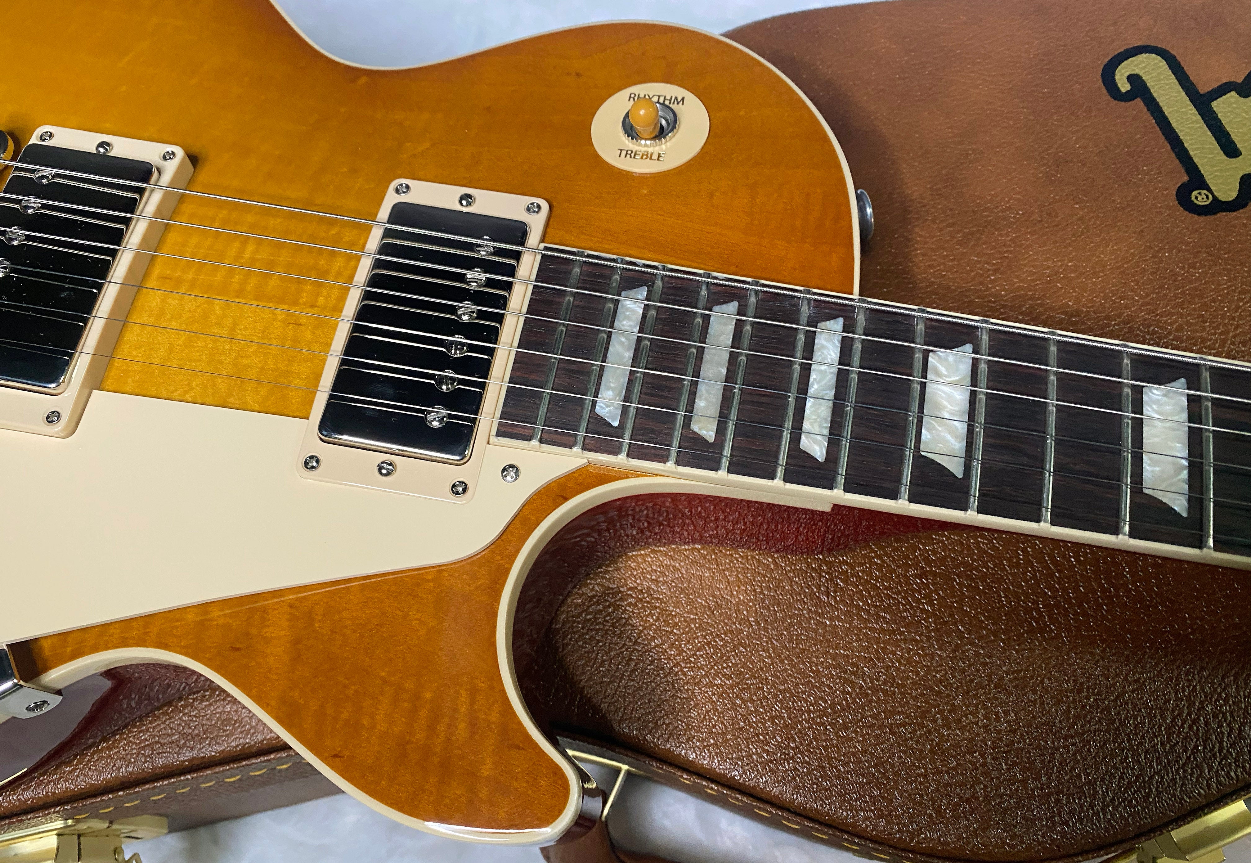 NEW! ! Gibson Les Paul 50's Standard - Custom Shop Dirty Lemon Finish - Limited Edition - Authorized Dealer - Only 8.8 lbs - G06356