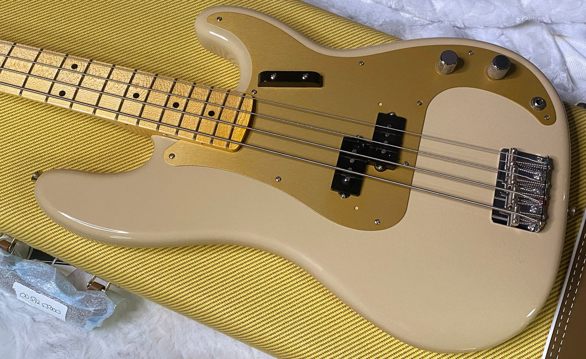 NEW! Fender Custom Shop 1958 Precision Bass NOS Finish - Desert Sand - Authorized Dealer - 8.7lbs - G07770