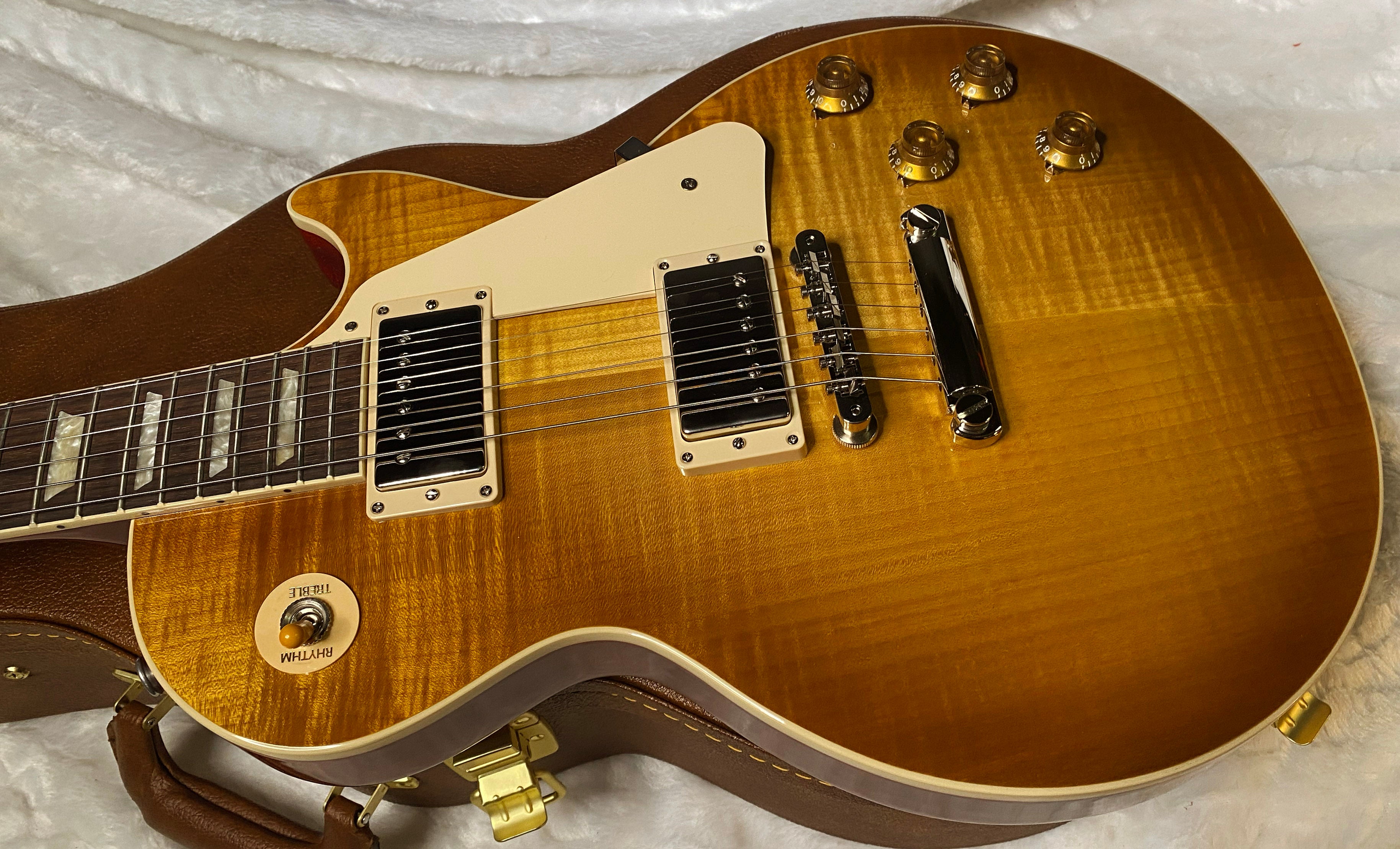 NEW! ! Gibson Les Paul 50's Standard - Custom Shop Dirty Lemon Finish - Beautiful Flame Top - Limited Edition - Authorized Dealer - 10 lbs - G06358