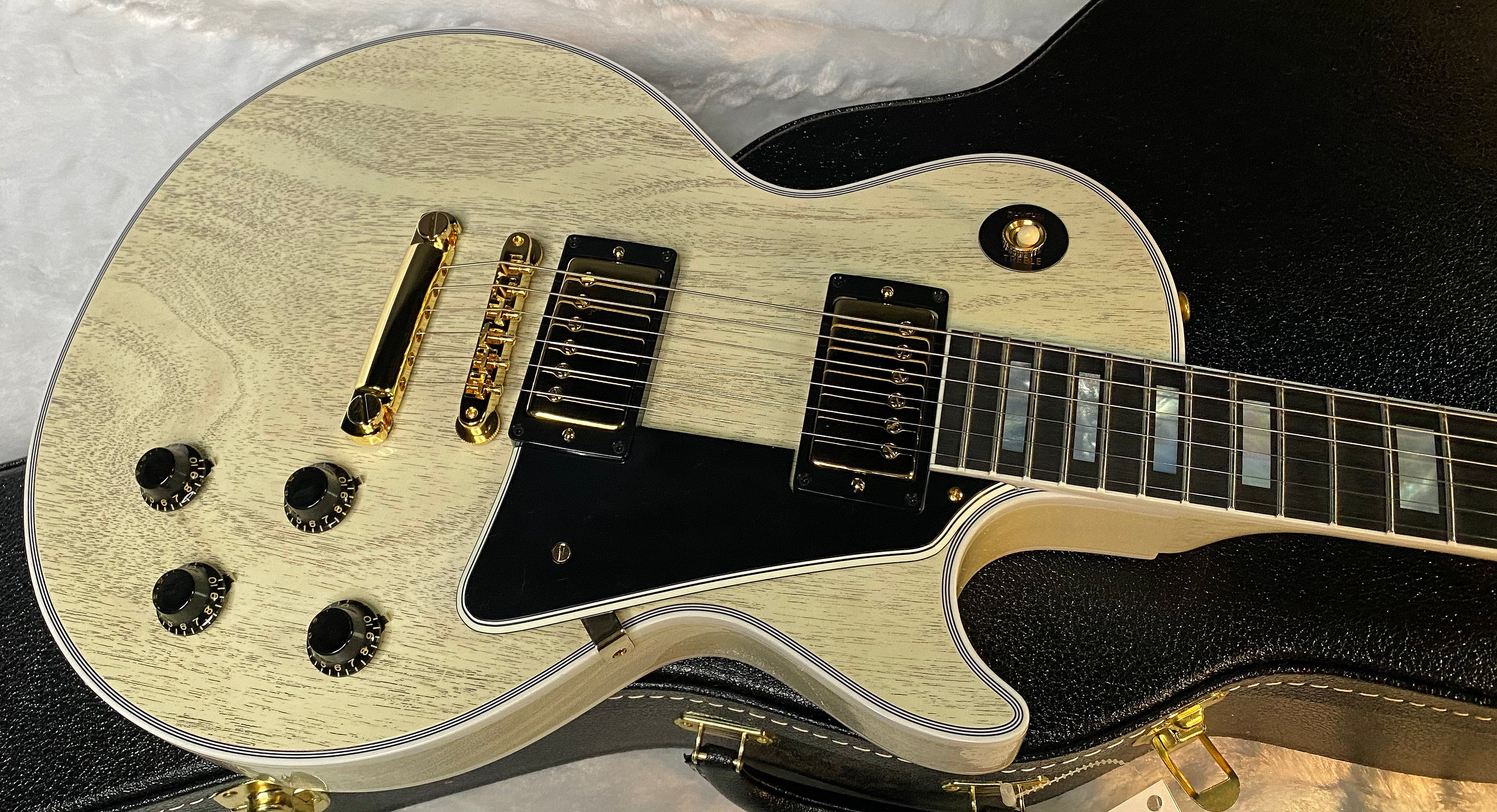 NEW! Gibson Les Paul Custom 1957 Reissue VOS - Custom Ordered in TV White - Custom Shop - 8.7 lbs - Authorized Dealer - G07035