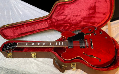 NEW ! Gibson ES-335 60s Semi-Hollowbody Electric Guitar - Sixties Cherry - Authorized Dealer - 7.8 lbs - G07030
