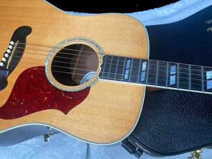 MINTY! 2011 Gibson Songwriter Deluxe Acoustic-Electric Guitar - Natural Finish - Authorized Dealer - 5lbs - Serial #12911011