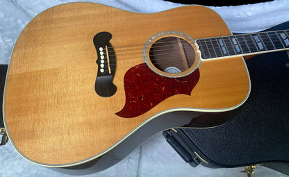 MINTY! 2011 Gibson Songwriter Deluxe Acoustic-Electric Guitar - Natural Finish - Authorized Dealer - 5lbs - Serial #12911011