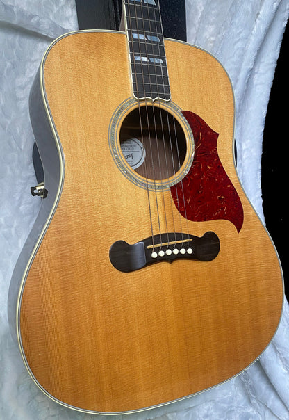 MINTY! 2011 Gibson Songwriter Deluxe Acoustic-Electric Guitar - Natural Finish - Authorized Dealer - 5lbs - Serial #12911011