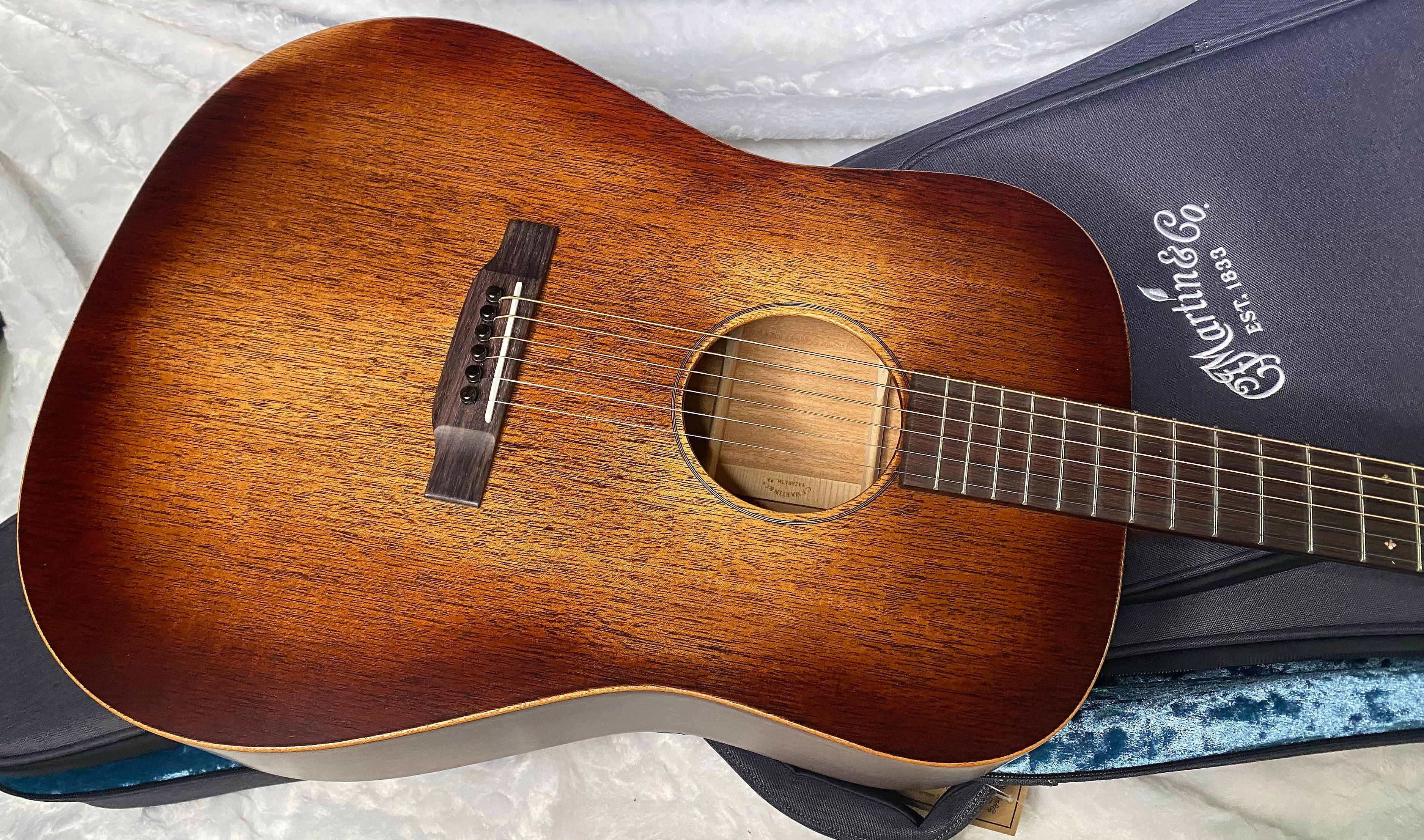 NEW ! Martin D15M StreetMaster Acoustic Guitar - Mahogany Burst - 3.85 lbs - Authorized Dealer - G06369