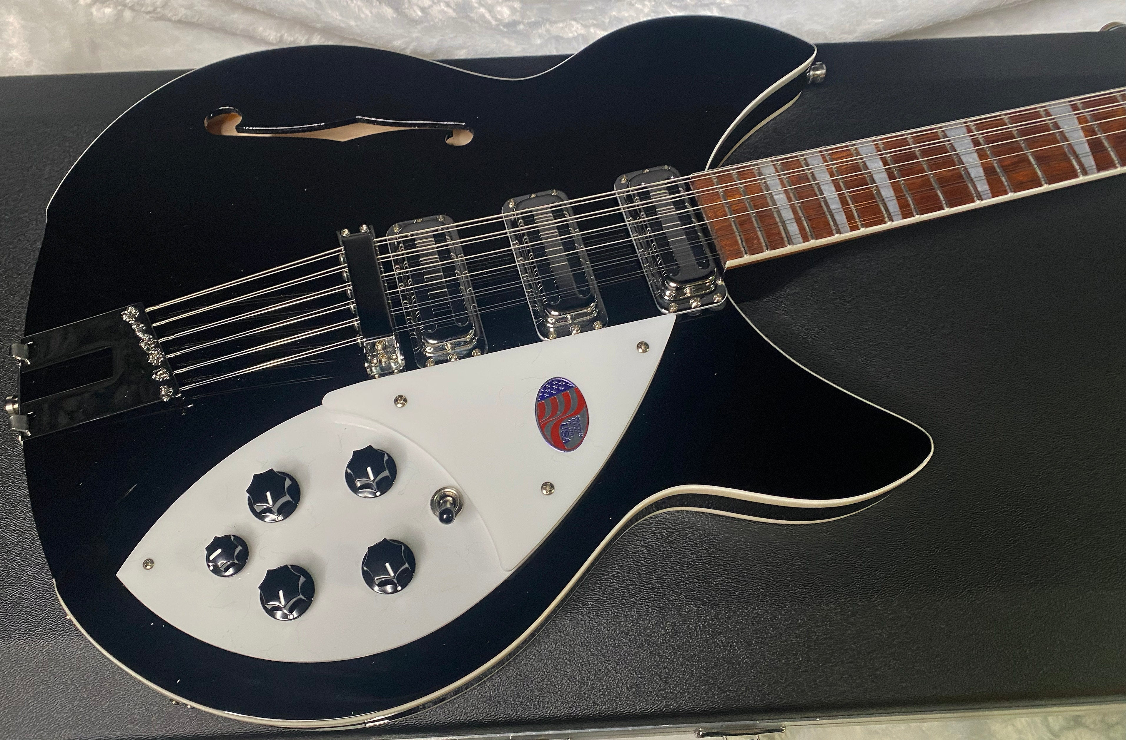 NEW! Rickenbacker 1993 Plus Semi-Hollowbody 12-String Electric Guitar - Jet glo - Authorized Dealer - In-Stock! 8.25lbs - G06371