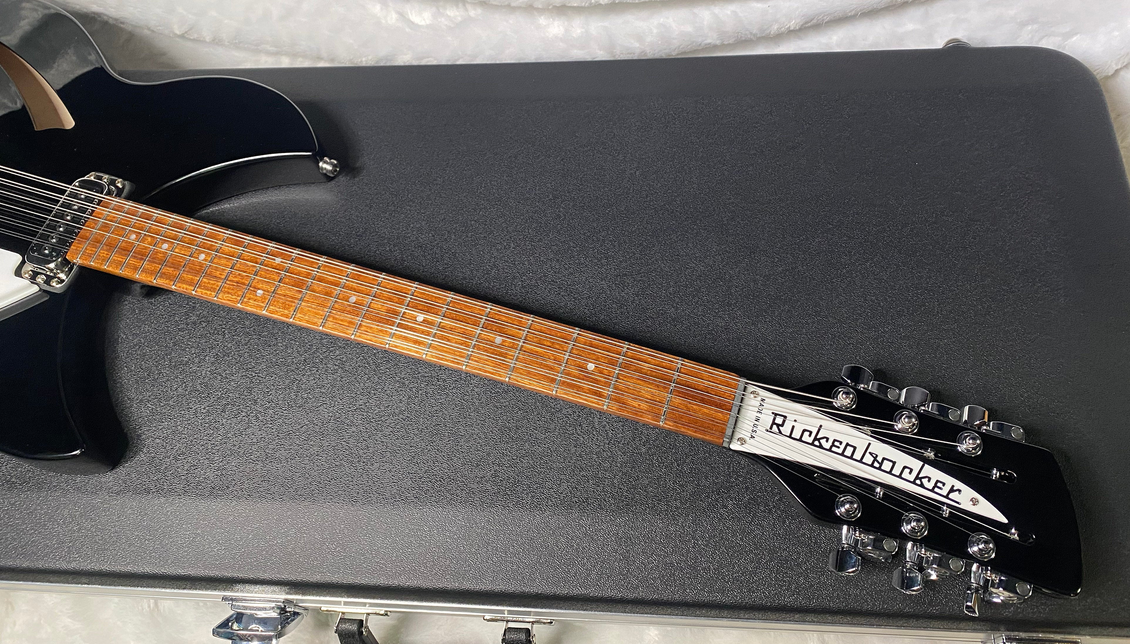 NEW! Rickenbacker 330/12 Jet Glo JG Jetglo - Semi Hollow 12-String Electric Guitar - Authorized Dealer - 8.2 lbs - G07067