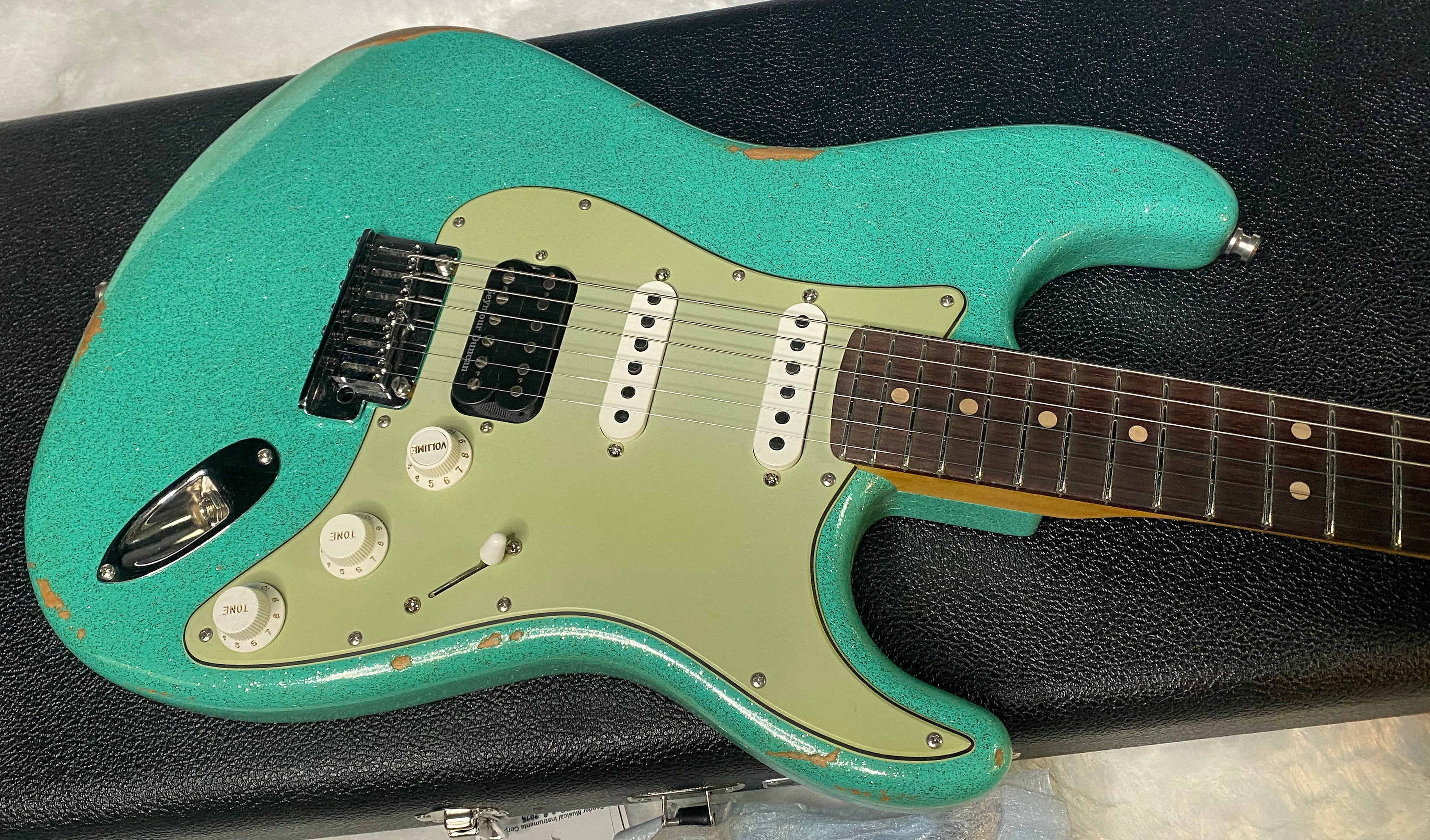 NEW! Fender Custom Shop Custom Deluxe HSS S-1 Stratocaster Relic - Seafoam Green Sparkle - Authorized Dealer - 7.9 lbs - G06386