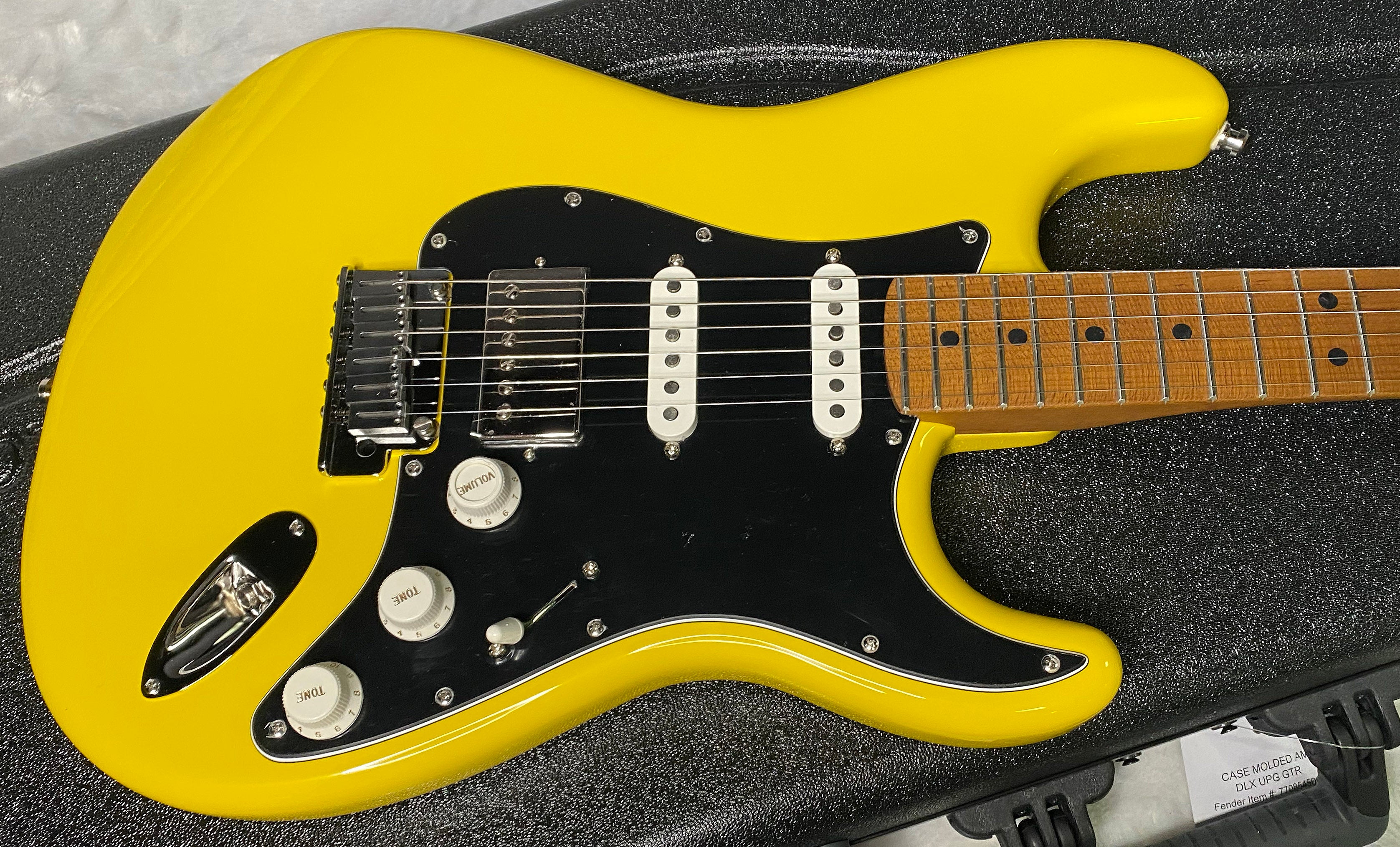 NEW! Fender American Ultra Stratocaster HSS - Dealer Exclusive Limited Edition - Roasted Maple Neck - Graffiti Yellow - In-Stock! 8.2lbs - G0G07070
