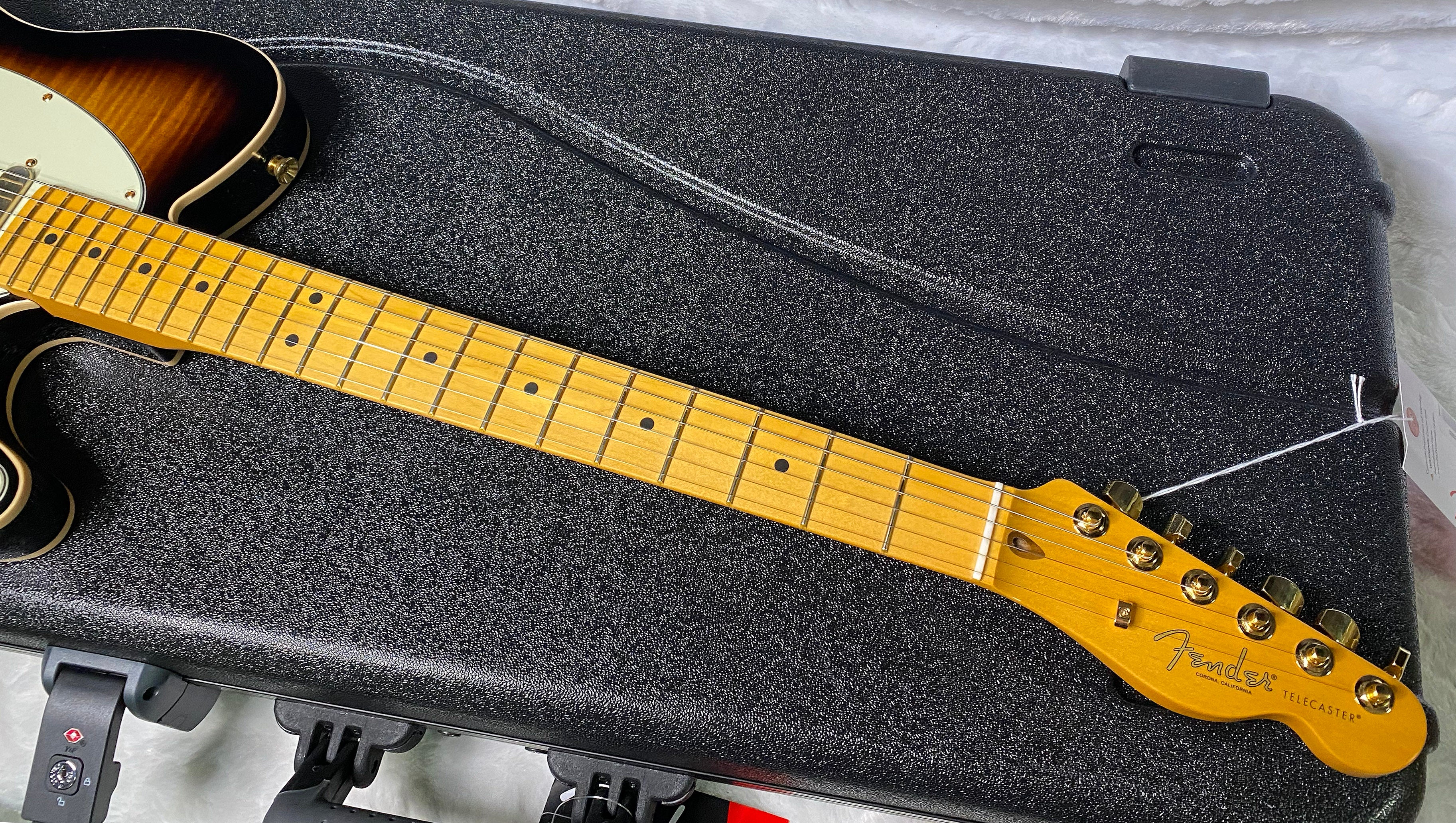 NEW! Fender 75th Anniversary American Professional Custom Telecaster - 2-Color Sunburst - 7.7lbs - Authorized Dealer - G07068
