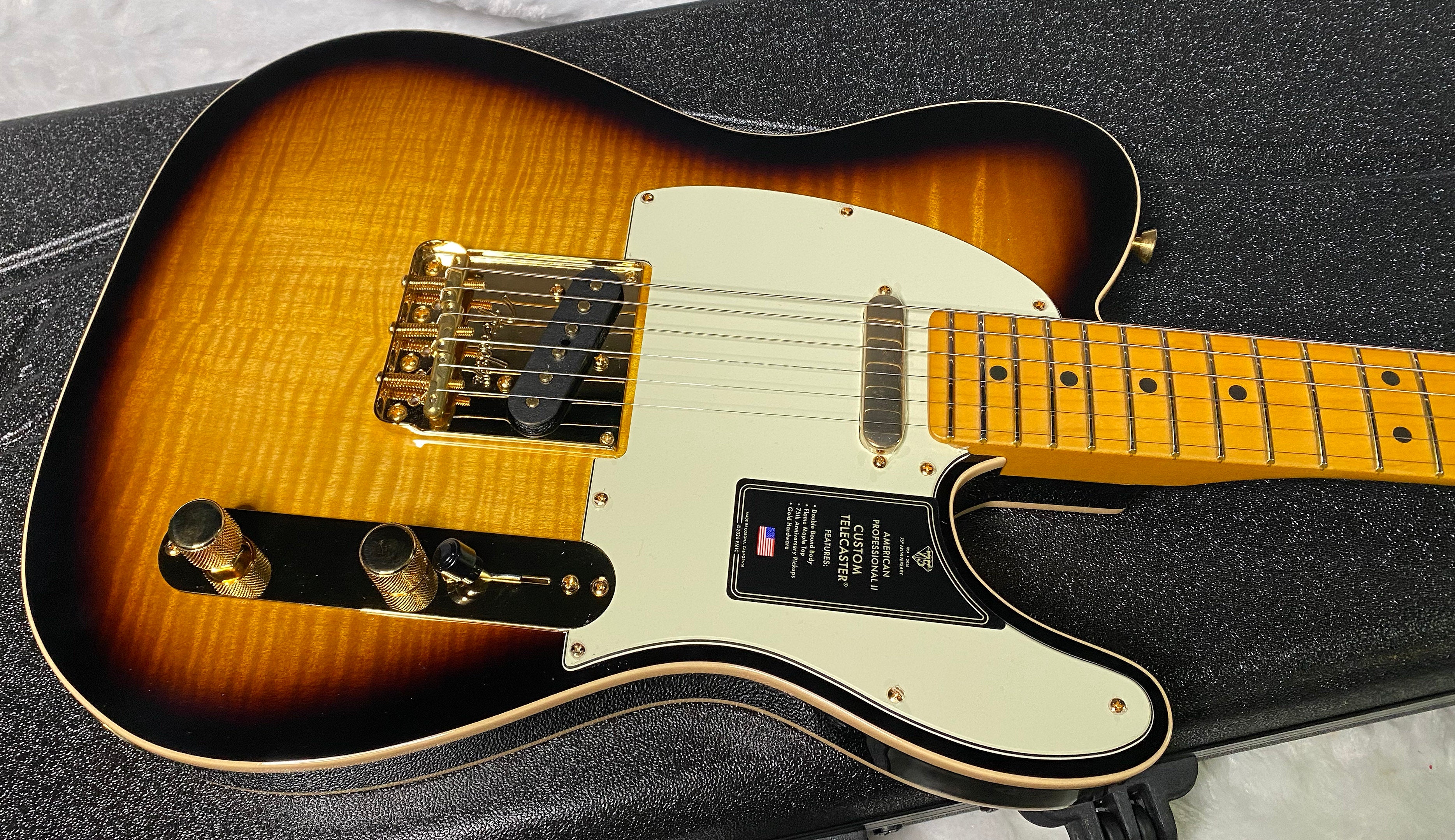 NEW! Fender 75th Anniversary American Professional Custom Telecaster - 2-Color Sunburst - 7.7lbs - Authorized Dealer - G07069