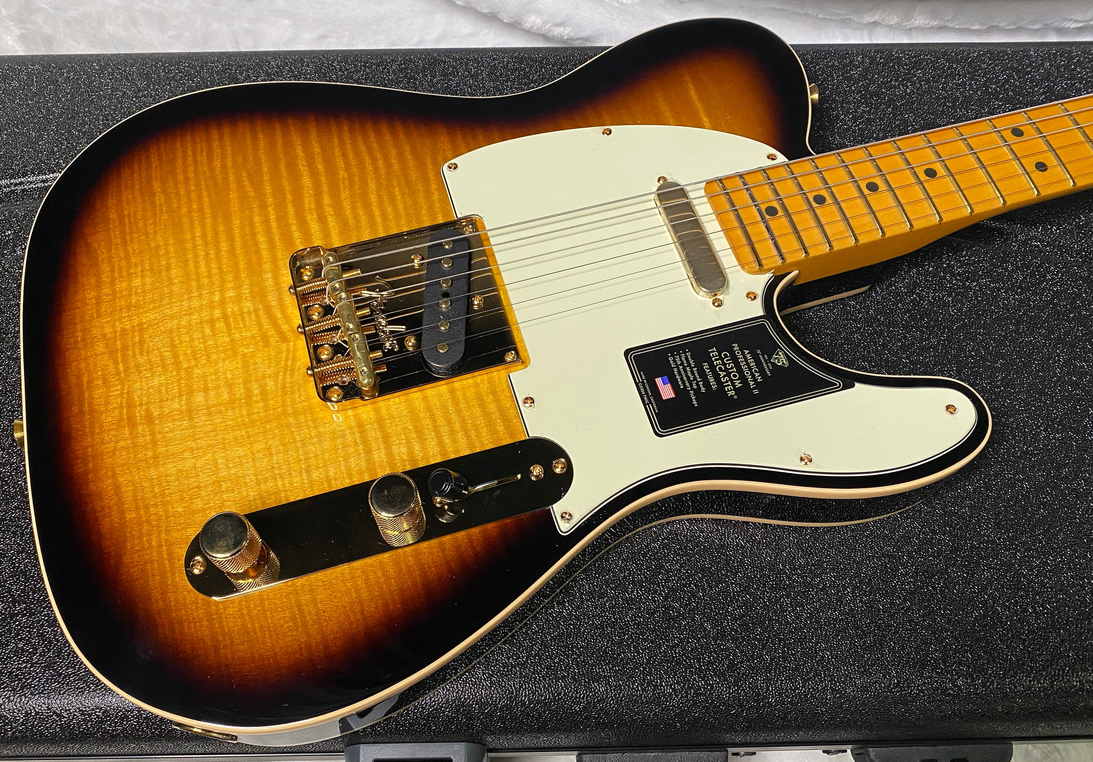 NEW! Fender 75th Anniversary American Professional Custom Telecaster - 2-Color Sunburst - 7.7lbs - Authorized Dealer - G07069