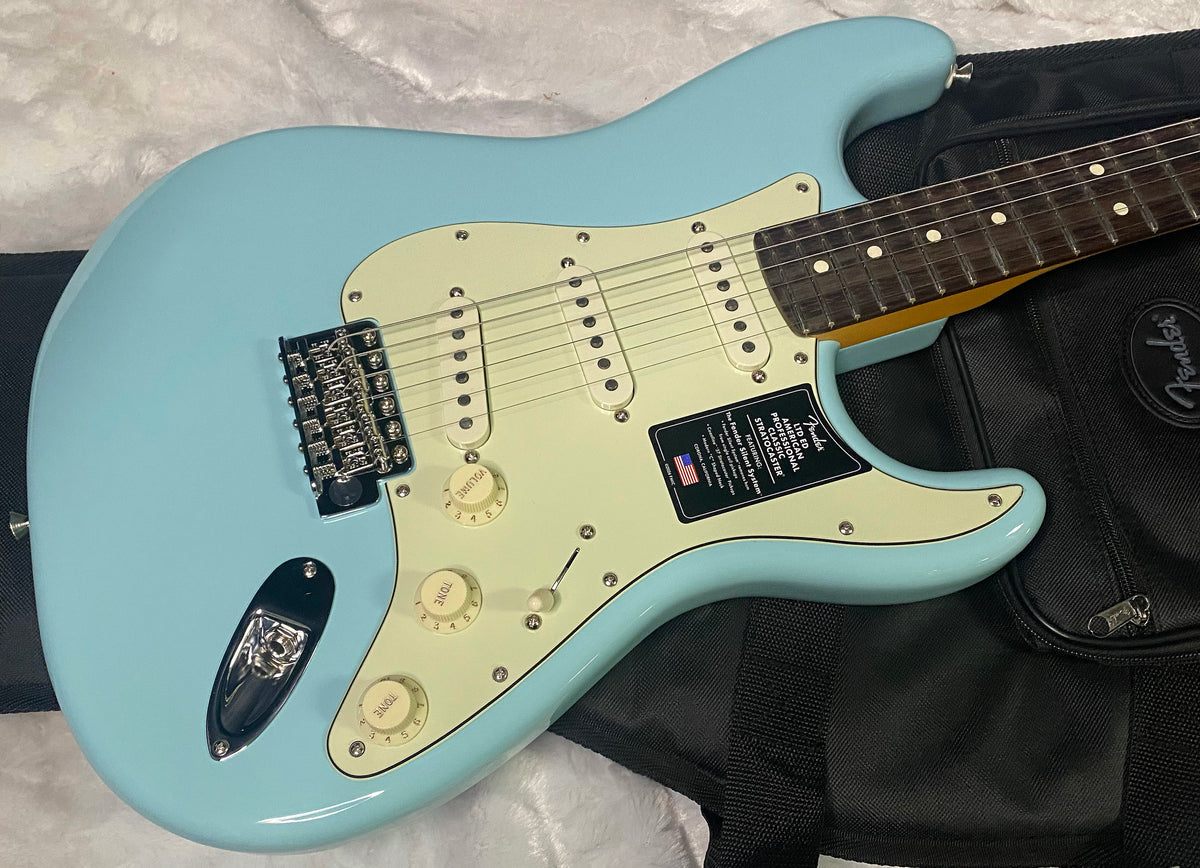 NEW! Fender Limited Edition American Professional Classic Stratocaster featuring the Silent System - Daphne Blue - 7.75lbs - Authorized Dealer - G07782