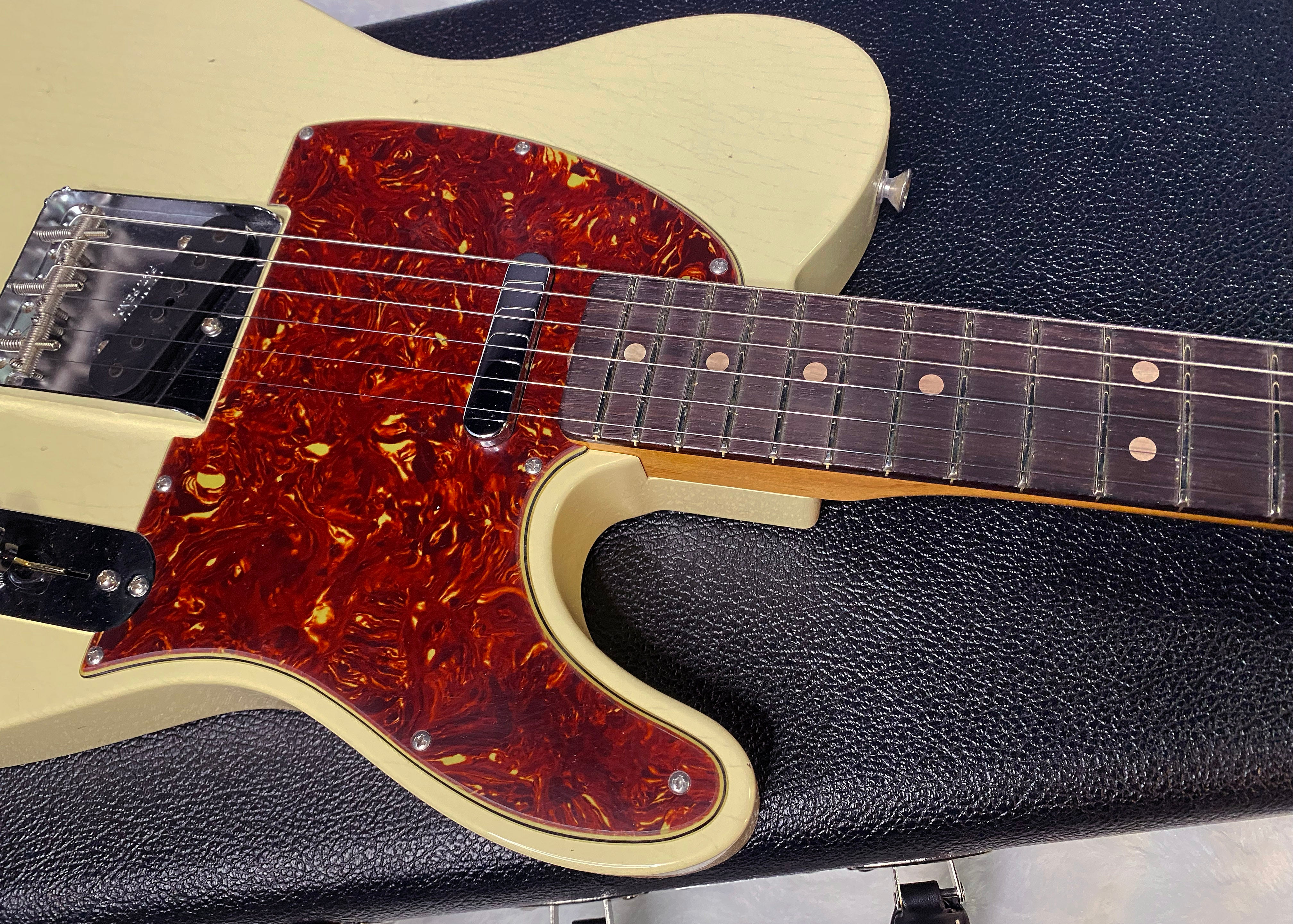 NEW! Fender 1963 Telecaster Reissue Journeyman Relic - Vintage White - Matching Peg Head - 7.3lbs - Authorized Dealer - G06380