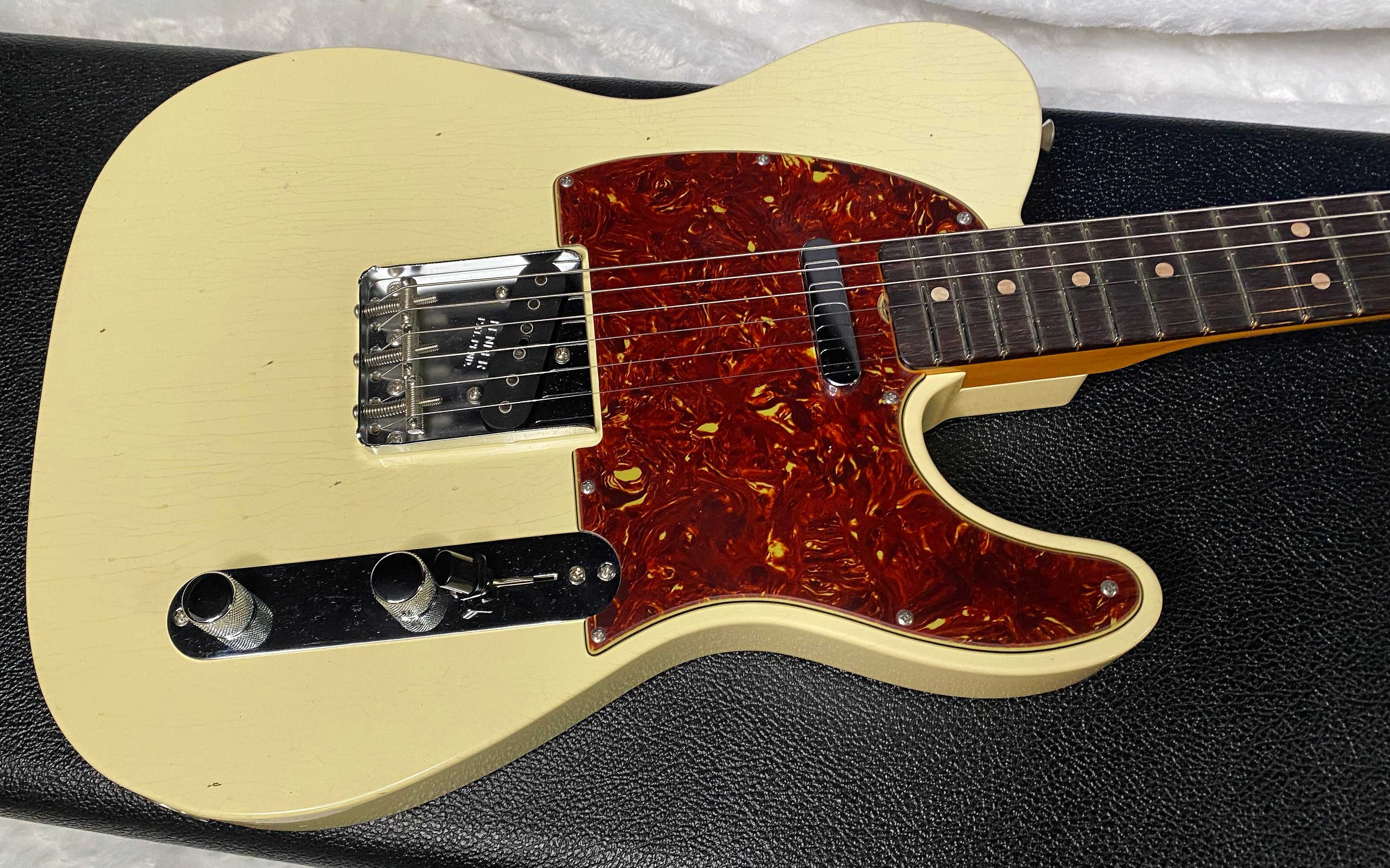 NEW! Fender 1963 Telecaster Reissue Journeyman Relic - Vintage White - Matching Peg Head - 7.3lbs - Authorized Dealer - G06380