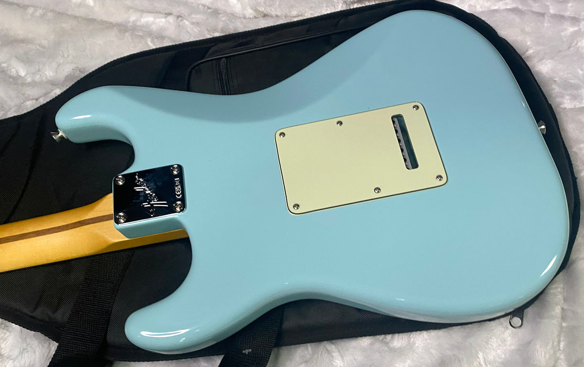 NEW! Fender Limited Edition American Professional Classic Stratocaster featuring the Silent System - Daphne Blue - 7.75lbs - Authorized Dealer - G07782