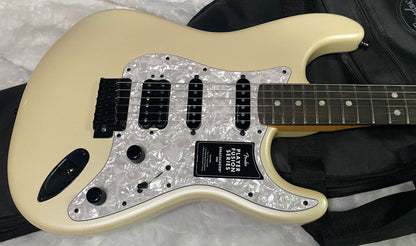 NEW ! Fender Limited Edition Player Fusion Stratocaster HSS - Ebony Fingerboard - Olympic Pearl - 7.8lbs - Authorized Dealer - G07783