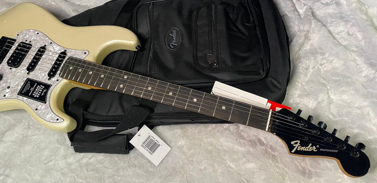 NEW ! Fender Limited Edition Player Fusion Stratocaster HSS - Ebony Fingerboard - Olympic Pearl - 7.8lbs - Authorized Dealer - G07783