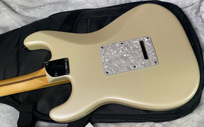 NEW ! Fender Limited Edition Player Fusion Stratocaster HSS - Ebony Fingerboard - Olympic Pearl - 7.8lbs - Authorized Dealer - G07783