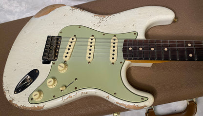 NEW! Fender Custom Shop 62 Heavy Relic Stratocaster - Olympic White Finish - Authorized Dealer - Modern Spec - Handwound Pick Ups - 7.8 lbs - G06381