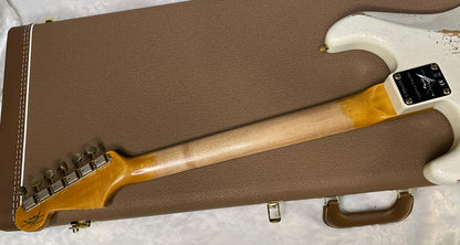 NEW! Fender Custom Shop 62 Heavy Relic Stratocaster - Olympic White Finish - Authorized Dealer - Modern Spec - Handwound Pick Ups - 7.8 lbs - G06381