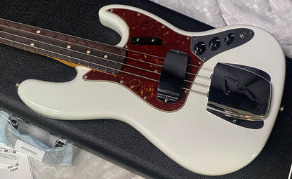 NEW! Fender Custom Shop 64 Jazz Bass NOS - Olympic White - 9.7 lbs - Authorized Dealer - G07794