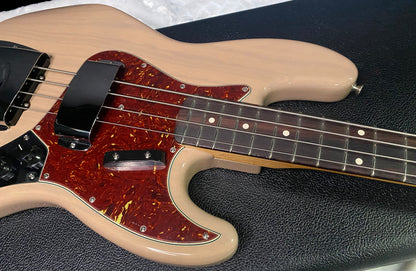NEW! Fender Custom Shop 64 Jazz Bass NOS - Dirty White Blonde - Ash Body - 9.2 lbs - Authorized Dealer - G07792