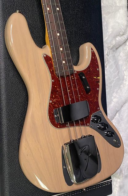 NEW! Fender Custom Shop 64 Jazz Bass NOS - Dirty White Blonde - Ash Body - 9.2 lbs - Authorized Dealer - G07792