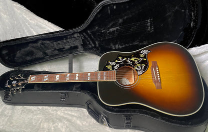 NEW ! Gibson Hummingbird Standard - Vintage Sunburst - Acoustic Electric - Authorized Dealer - 4.7lbs - G07085