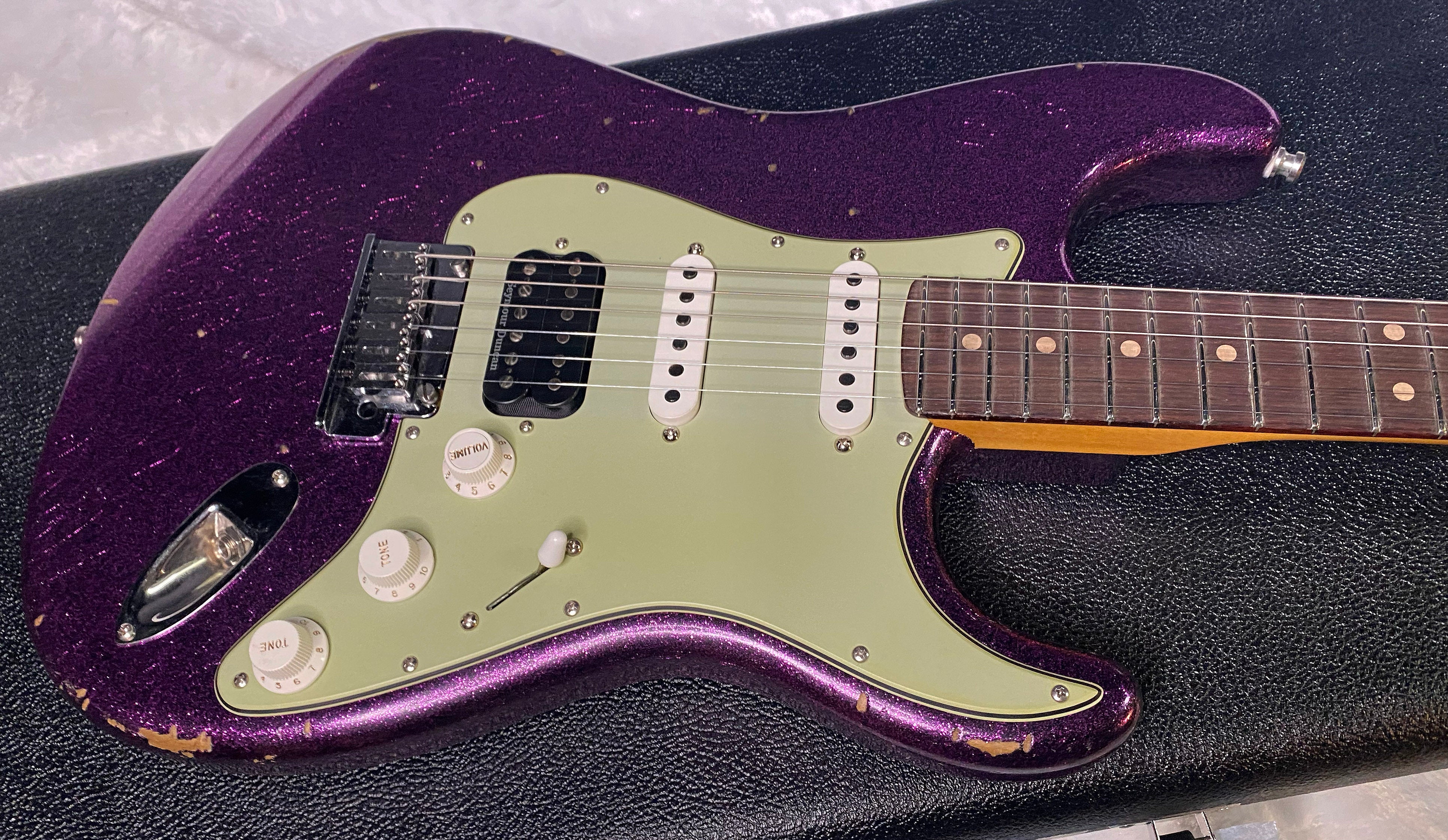 NEW! Fender Custom Shop Custom Deluxe HSS S-1 Stratocaster Relic - Magenta Sparkle - Authorized Dealer - 8.2 lbs - G06384