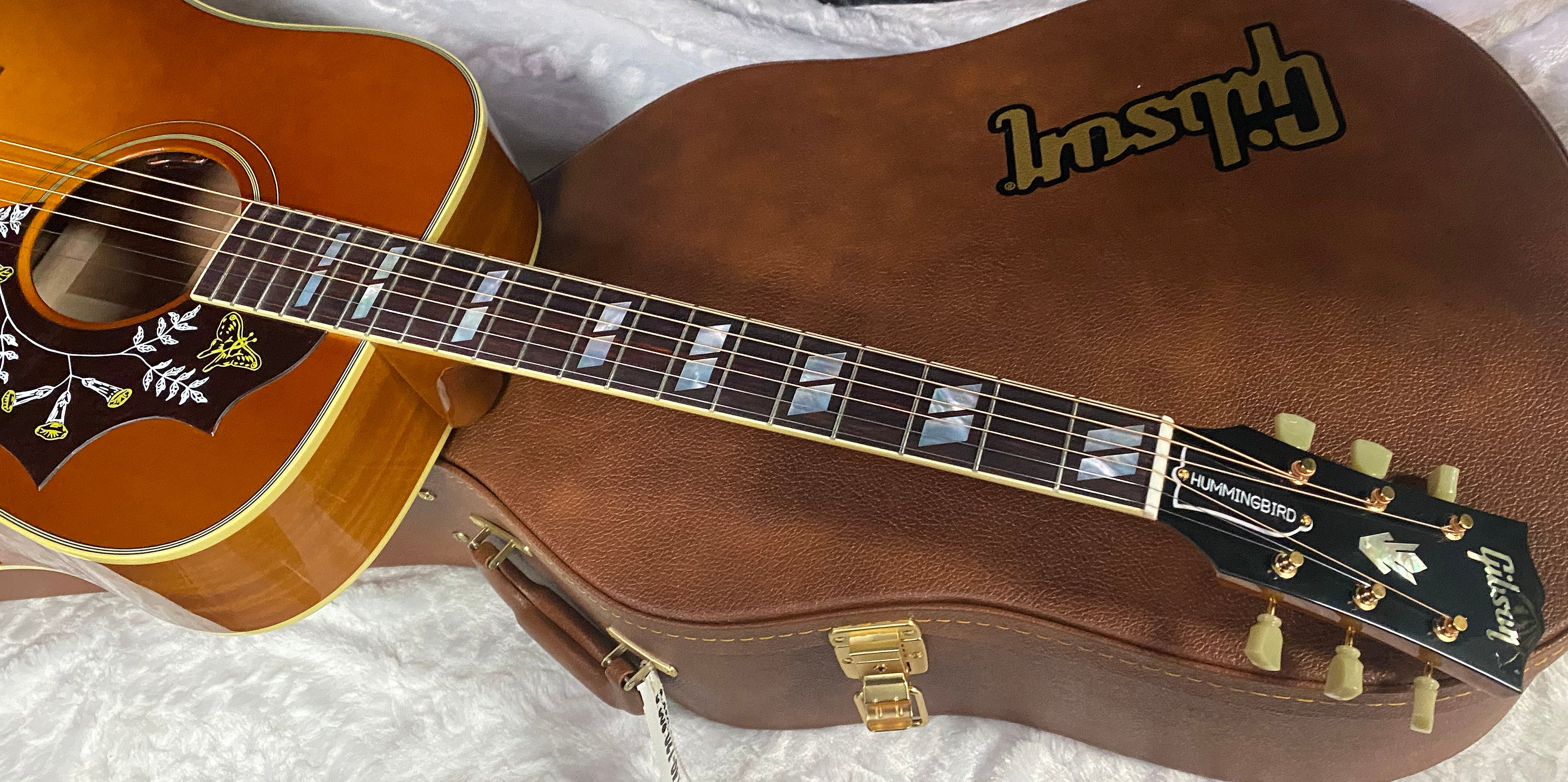 NEW! Gibson Hummingbird Original Heritage Cherry Sunburst 4.45 lbs - Authorized Dealer! G07086