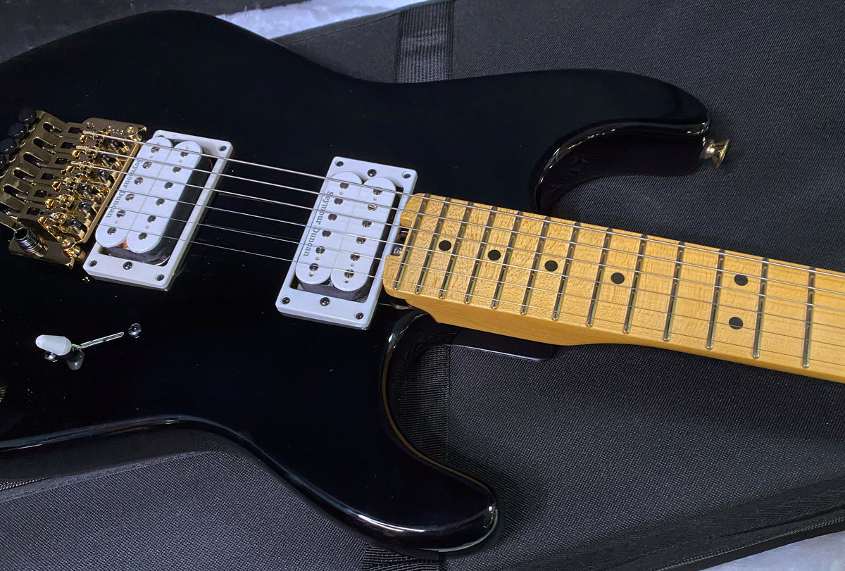NEW! Charvel American Neo-Classic San Dimas SD1 HH FR - Floyd Rose - Seymour Duncan Pick-UPs - Gloss Black - Authorized Dealer - 8.1 lbs - G07797