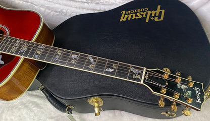 NEW! Gibson Hummingbird Custom Koa - Dealer Select - Autumnburst - Authorized Dealer - Custom Shop - 4.75 lbs - G07088