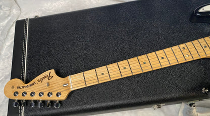 NEW! Fender Robin Trower Signature Stratocaster - Black Finish - Authorized Dealer - 7.9 lbs - G06388