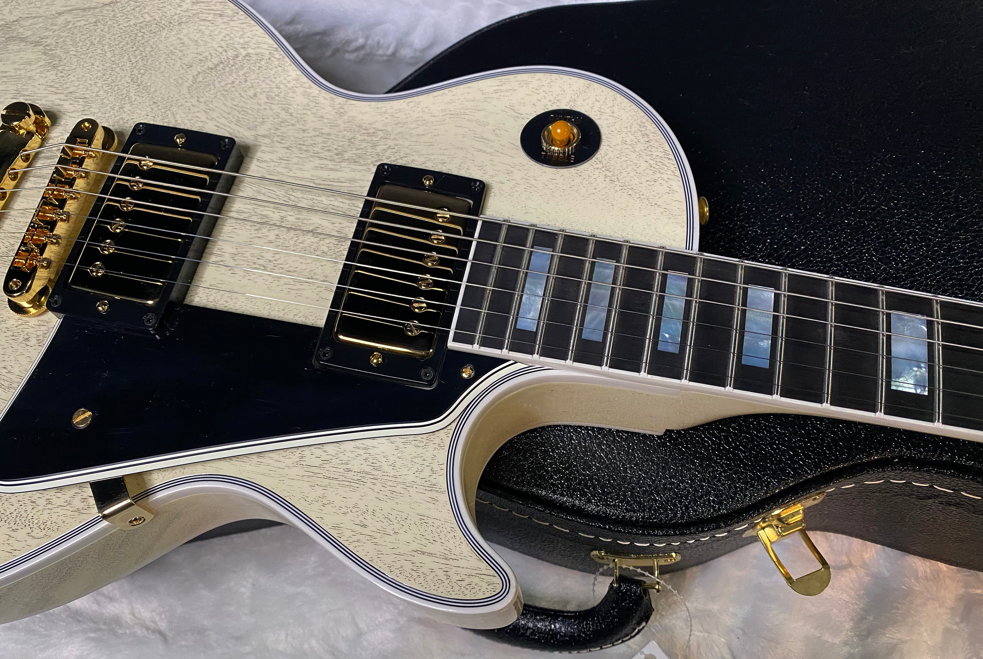 NEW! Gibson Les Paul Custom 1957 Reissue VOS - Custom Ordered in TV White - Custom Shop - 9.75 lbs - Authorized Dealer - G07096