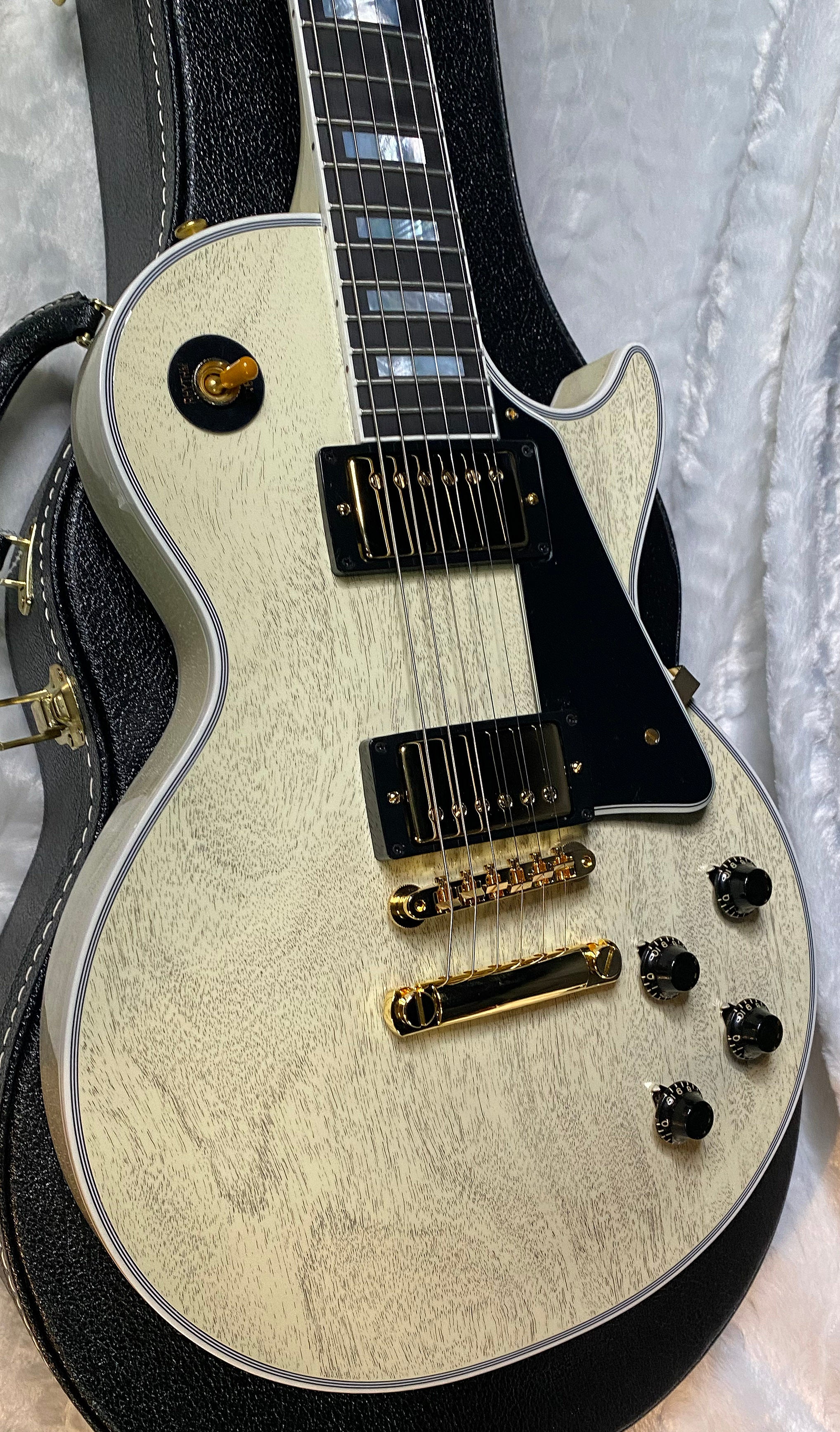NEW! Gibson Les Paul Custom 1957 Reissue VOS - Custom Ordered in TV White - Custom Shop - 9.75 lbs - Authorized Dealer - G07096