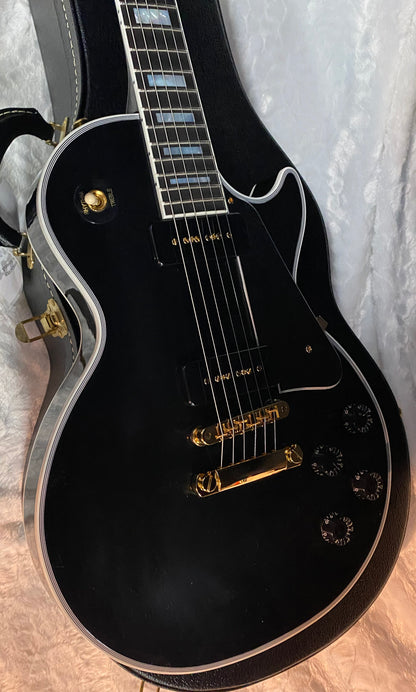 NEW! Gibson Les Paul Custom - Dealer Select - P90 Pick-Ups - VOS Ebony Finish - Custom Shop M2M - Authorized Dealer - 10.3 lbs - G07097