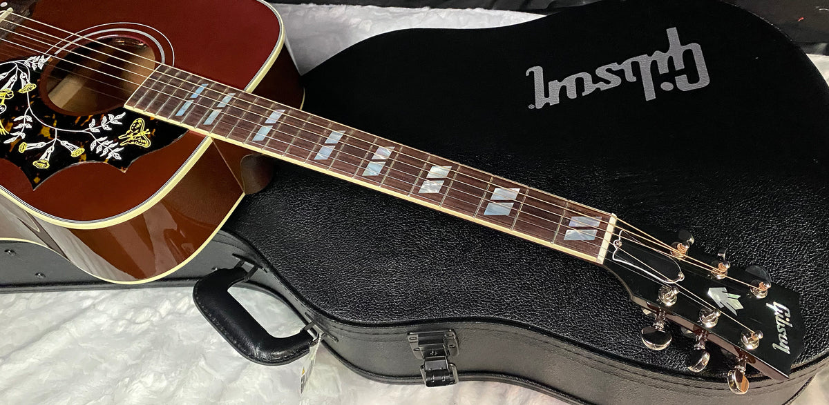 NEW ! Gibson Acoustic Hummingbird Standard Acoustic-Electric Guitar - Wine Red - 4.5lbs - G07804