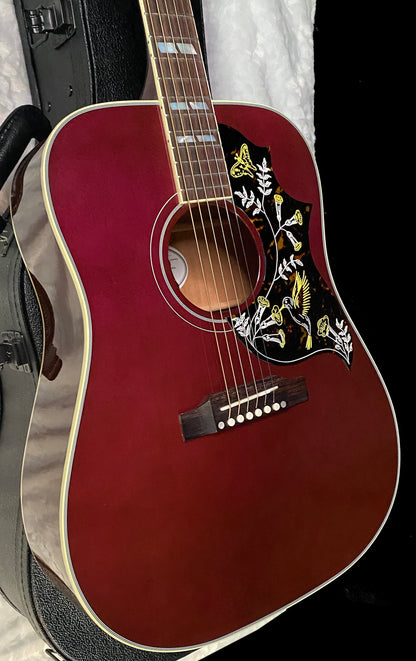 NEW ! Gibson Acoustic Hummingbird Standard Acoustic-Electric Guitar - Wine Red - 4.5lbs - G07804