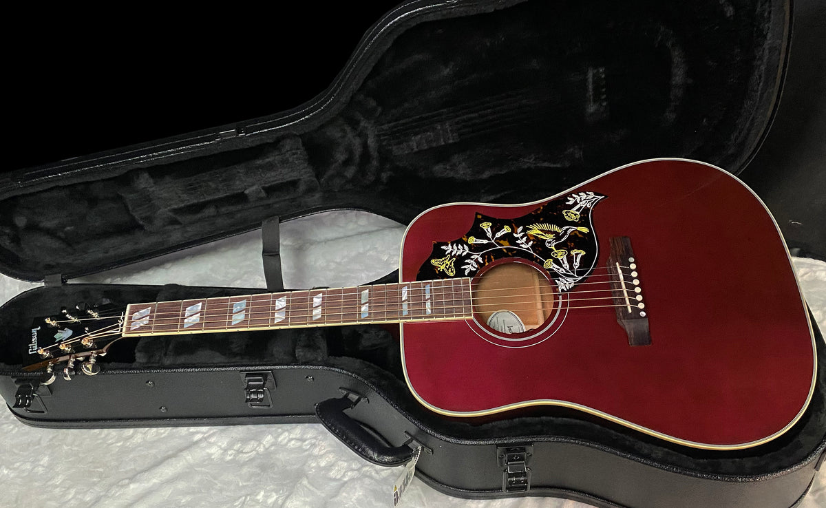 NEW ! Gibson Acoustic Hummingbird Standard Acoustic-Electric Guitar - Wine Red - 4.5lbs - G07804