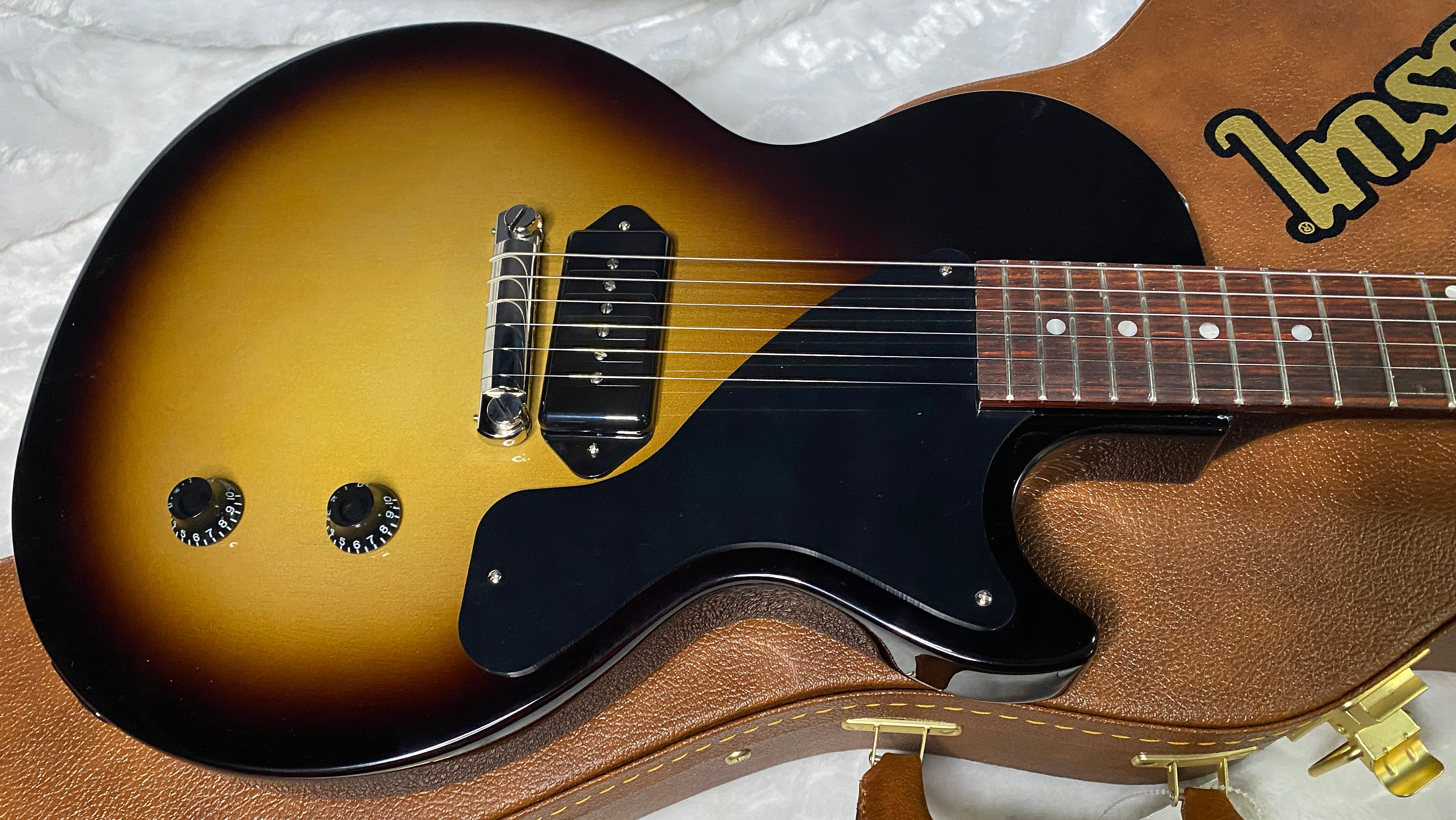 NEW ! Gibson Les Paul Junior - Vintage Sunburst - Authorized Dealer - 7 lbs - G07095