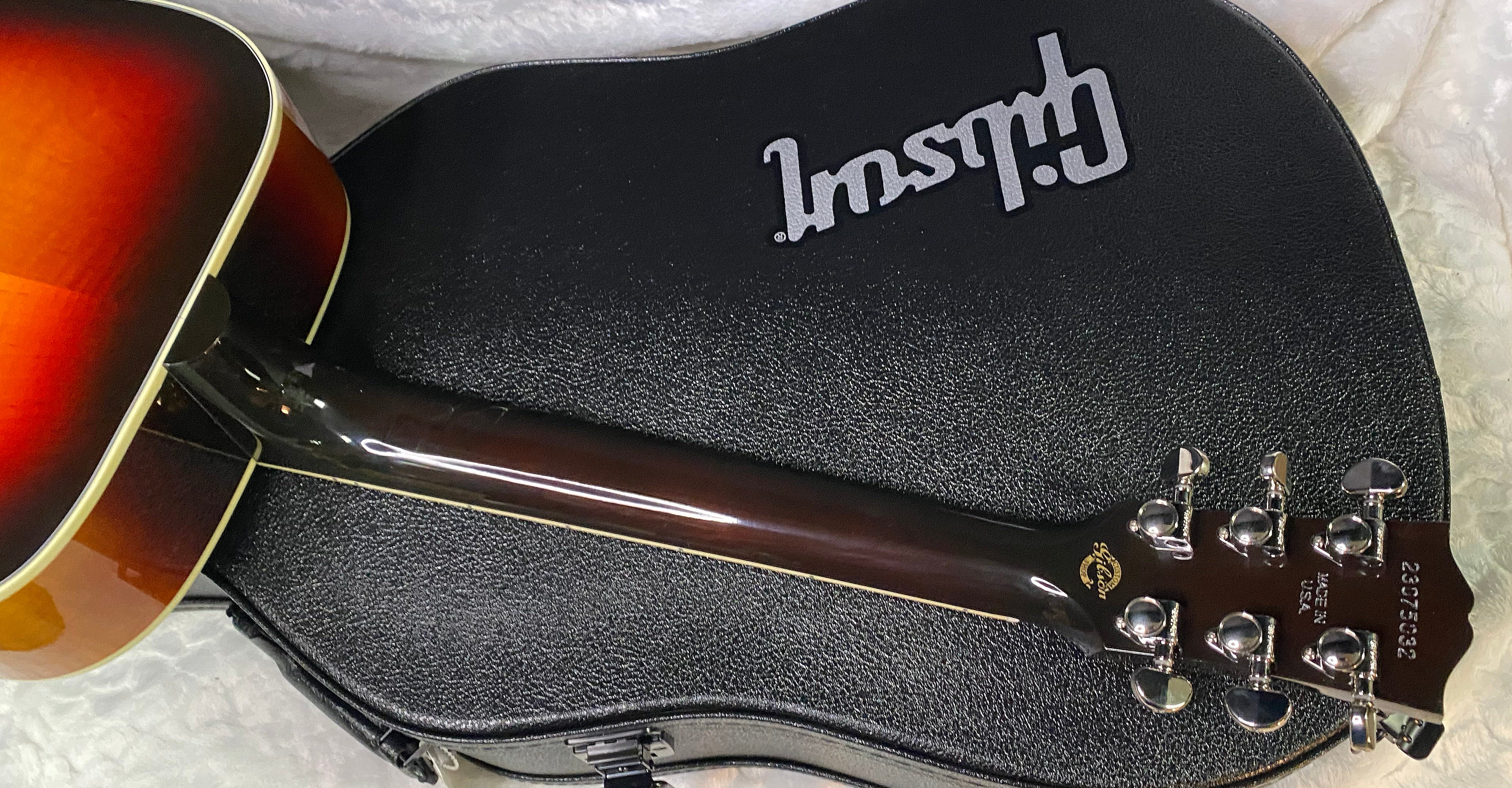 NEW! Gibson Acoustic Hummingbird Maple Long Scale Acoustic-Electric Guitar - Tri-burst - Custom Shop - Limited Edition - Authorized Dealer - G06399