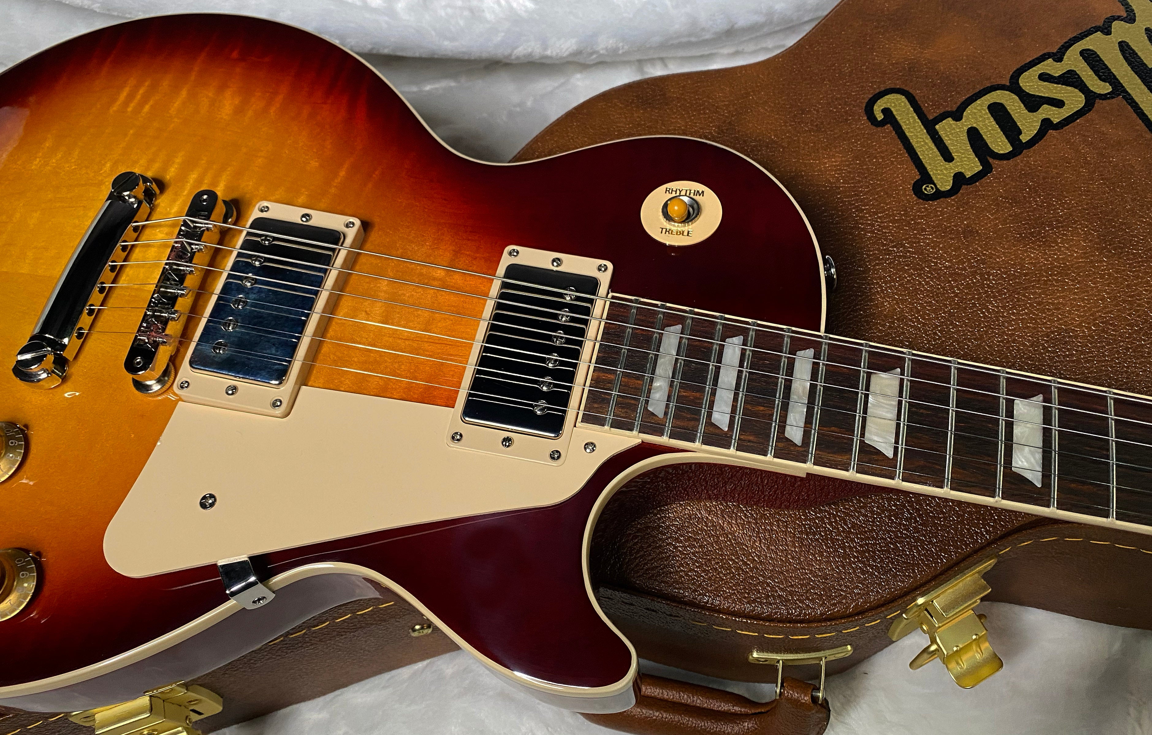 NEW! Gibson Les Paul Standard '60s Bourbon Burst - Authorized Dealer - Only 8.65 lbs - G07092