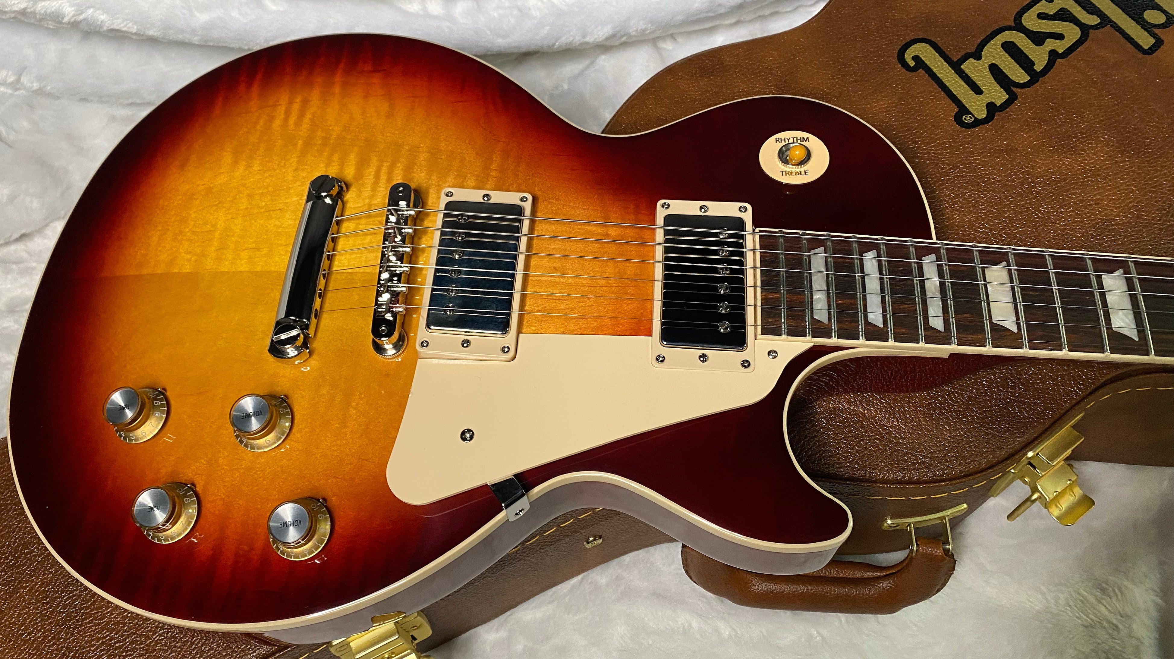 NEW! Gibson Les Paul Standard '60s Bourbon Burst - Authorized Dealer - Only 8.65 lbs - G07092