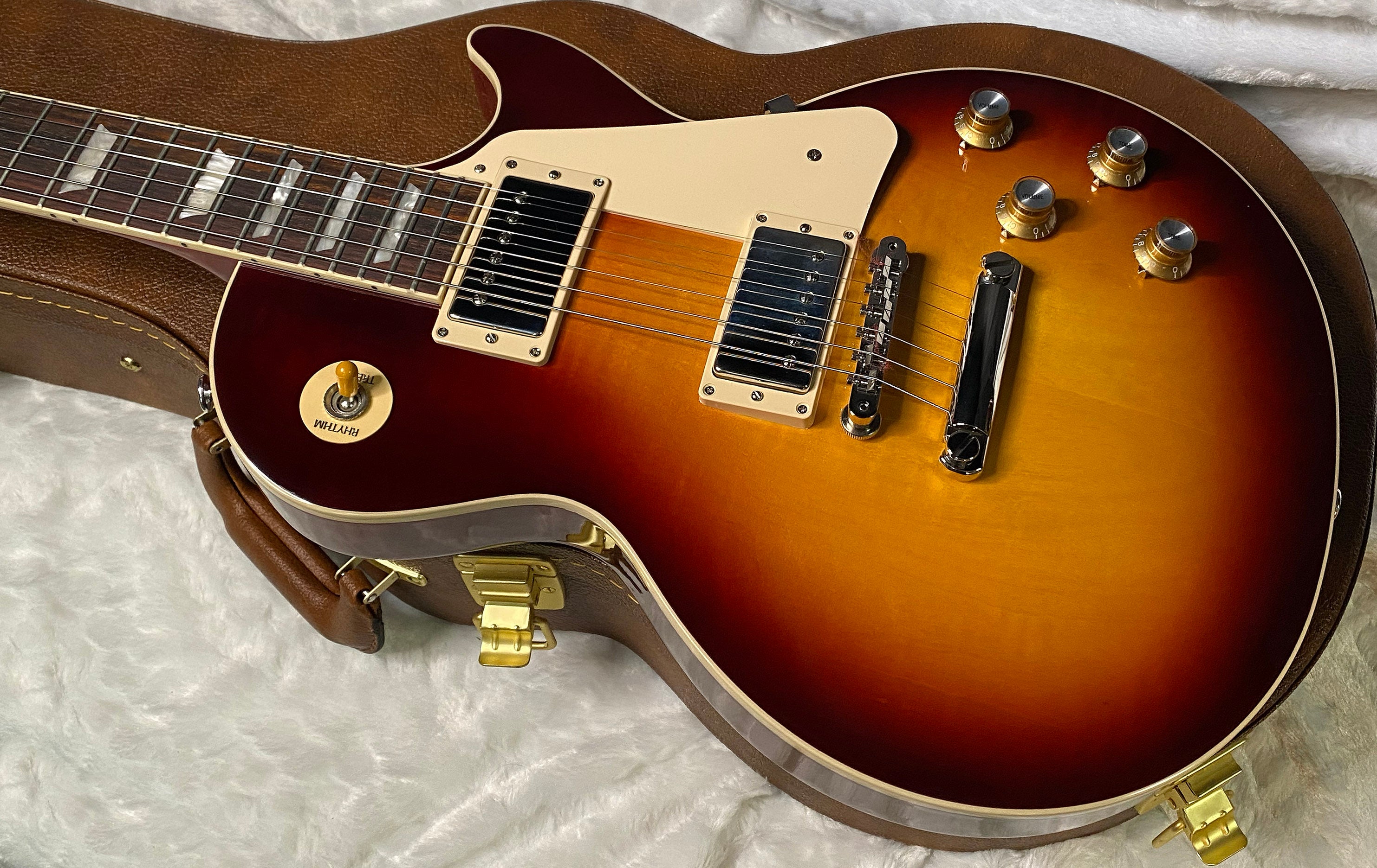 NEW! Gibson Les Paul Standard '60s Bourbon Burst - Authorized Dealer - Only 8.65 lbs - G07092