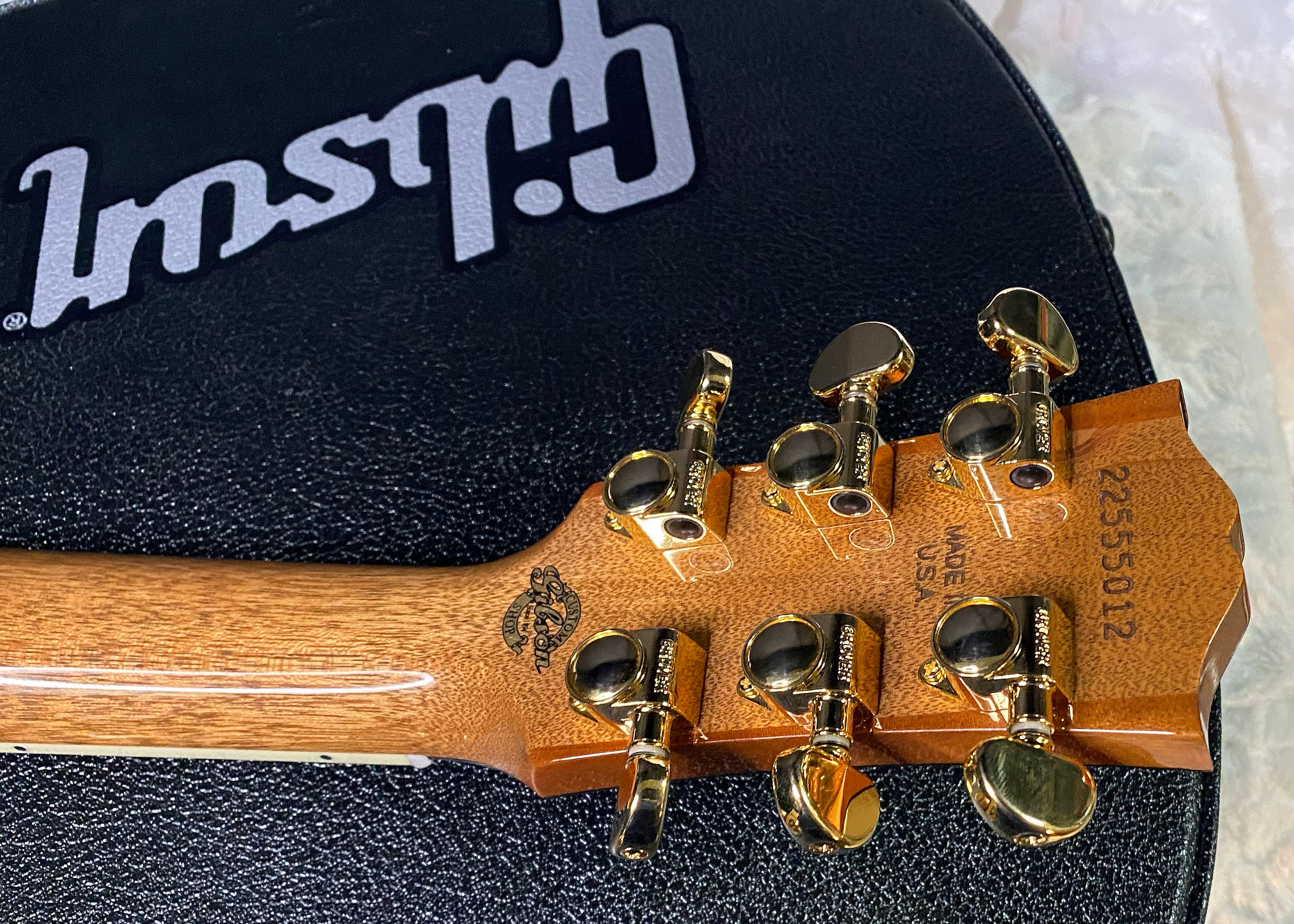 NEW! Gibson Acoustic Hummingbird Red Spruce / Rosewood Acoustic-Electric Guitar - Tri-Burst - 5.1 lbs - Authorized Dealer - G06400