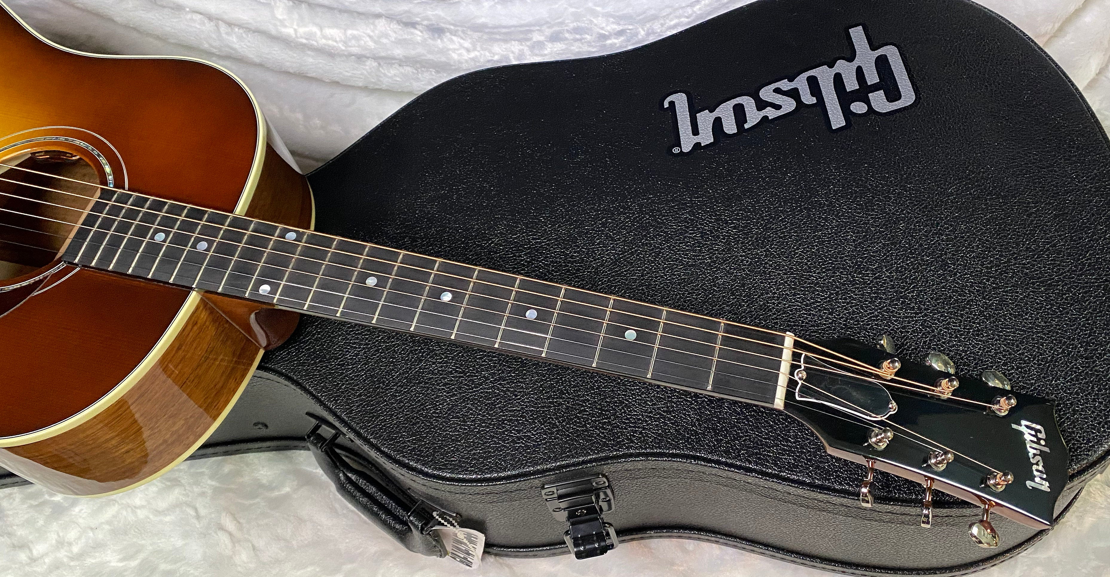 NEW! Gibson Custom Shop J-45 Koa Carpathian Spruce Acoustic-Electric Guitar - Honeyburst - Authorized Dealer - 4.4lbs - G06396