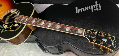 NEW! ! Gibson Acoustic SJ-200 Red Spruce / Rosewood Custom Shop Limited Edition - Acoustic-Electric Guitar - Tri-burst - Authorized Dealer - 5.45 lbs - G07825
