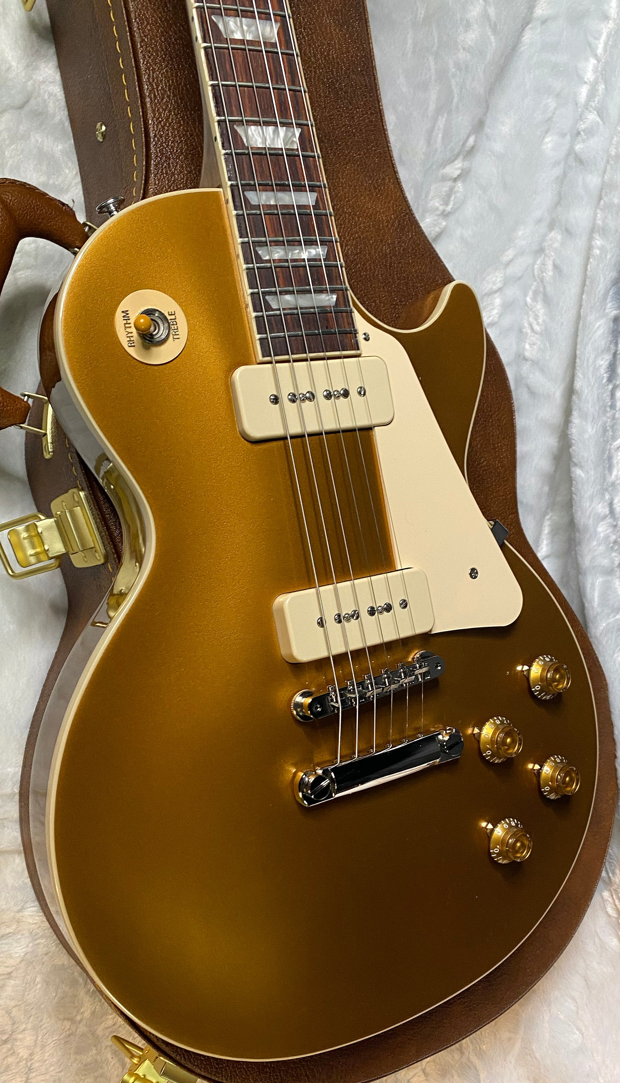 NEW! Gibson Les Paul Standard '50s P-90 - Gold Top - Authorized Dealer - 10.1 lbs - G07116
